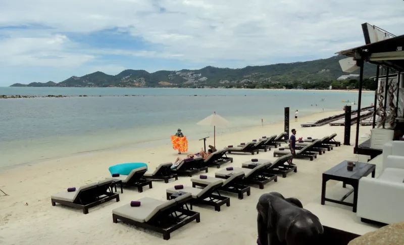 Chaweng Beach sand and shallow water in North Chaweng, Koh Samui