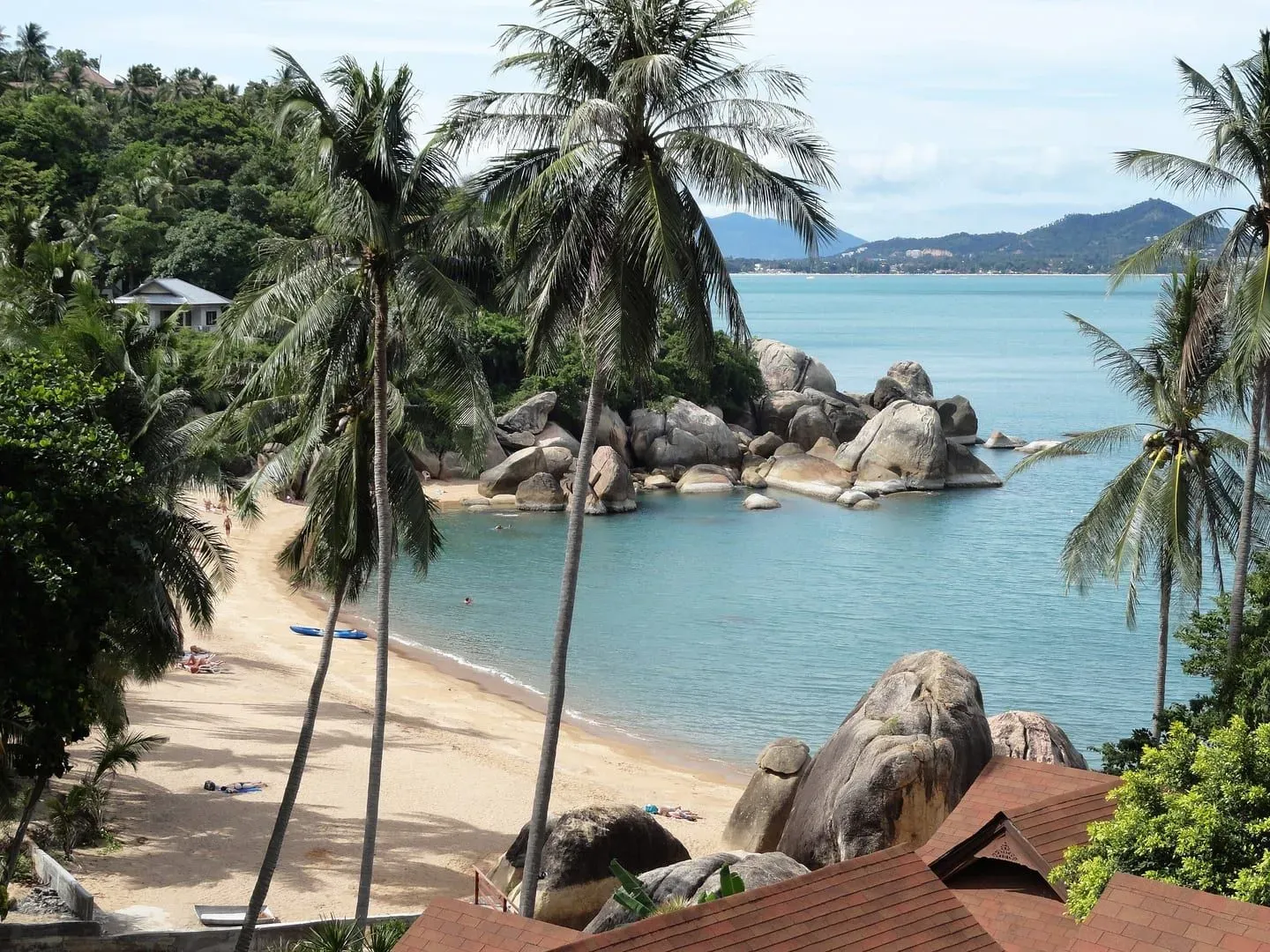 Coral Cove to Silver Beach: Koh Samui's Boulder-Hopping Coastal Walk