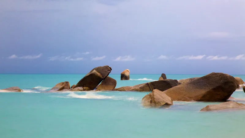 Weathered granite boulders on the shoreline at the south end of Lamai beach