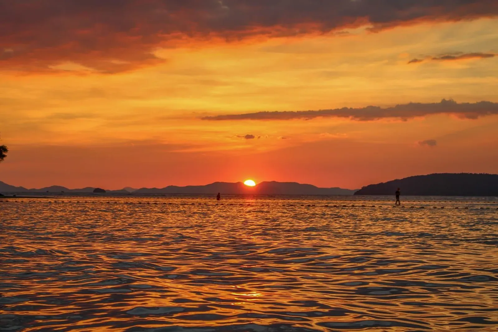 Sunset for Two on Koh Samui: Where Locals Actually Go