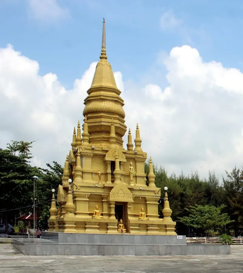 Laem Sor Pagoda