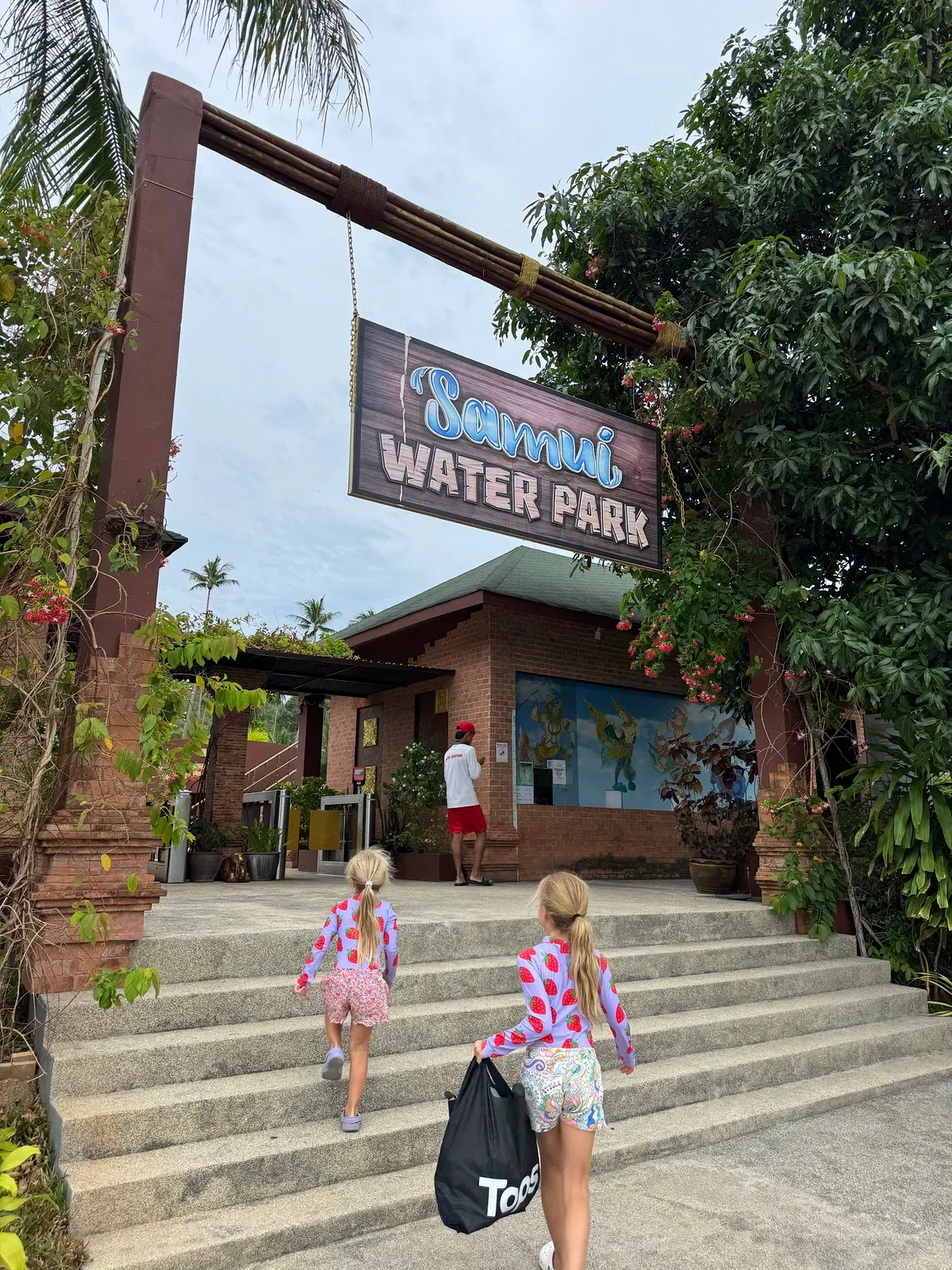Samui Water Park (Pink Elephant): Prices, Hours, Reviews